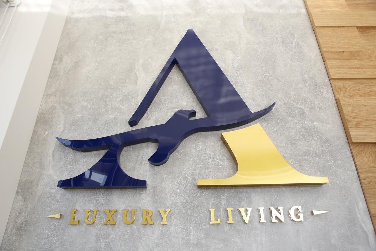 Albatros Suites Nea Vrasna Bagian luar foto